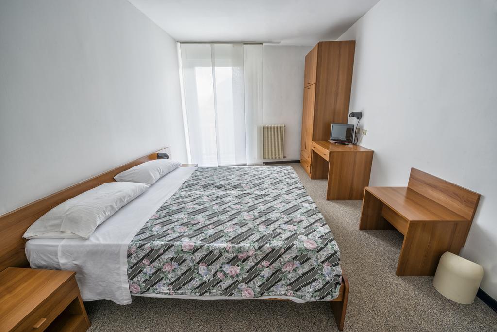 Hotel Drago Mezzocorona Ruang foto